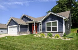 7022 Hollkamp Way, Sellersburg, IN 47172