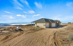 23781 El Rancho Drive, Tehachapi, CA 93561