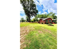 5707 Skyland Dr., Forest Park, GA 30297