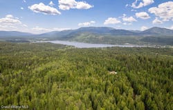 1427 Roop Rd, Cocolalla, ID 83813