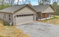 1696 Reeder Hill Road, Ecru, MS 38841