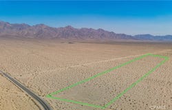 100 Ironage Peak Road, 29 Palms, CA 92277