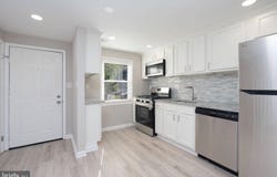 1842 DUTCH VILLAGE, LANDOVER, MD 20785