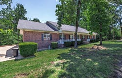 72 Ranch Road, Arkadelphia, AR 71923
