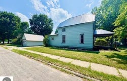 730 N River, Alma, MI 48801