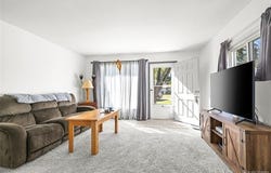 13341 Pine Street, Taylor, MI 48180