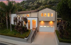 7923 Electra Drive, Los Angeles, CA 90046