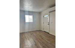 9185 8th, Hesperia, CA 92345