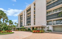 2697 N Ocean Boulevard, Boca Raton, FL 33431