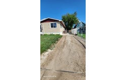 416 Yellowstone Ave, Miles City, MT 59301