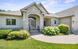 1215 W Shore Drive SW, Hutchinson, MN 55350