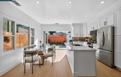 906 ADAMS, Albany, CA 94706