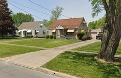 2144 Northwest Boulevard, Warren, OH 44485