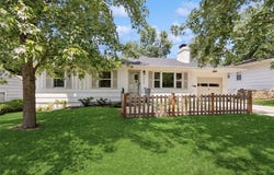 3508 W 73rd Terrace, Prairie Village, KS 66208
