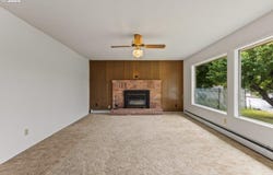 2107 COVE AVE, La Grande, OR 97850