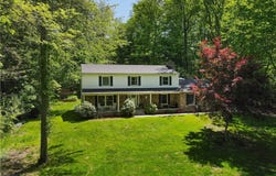255 Harmony Hills Drive, Akron, OH 44321