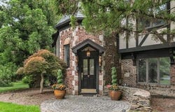 325 Fern Dell Street, Upper Saddle River, NJ 07458