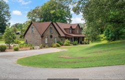 6193 Nesbit Road, Lake Cormorant, MS 38641