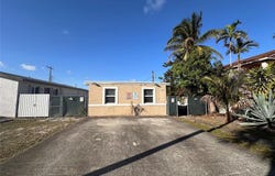728 SW 6th St, Dania Beach, FL 33004