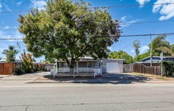 414 E Lincoln Ave, Escondido, CA 92026