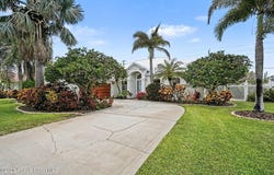 2007 Neptune Drive, Melbourne Beach, FL 32951