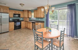 1945 SWEETBRIAR ROAD, OTTSVILLE, PA 18942