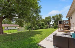 1130 N Summitlawn Ct, Wichita, KS 67212