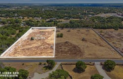 214 Meadow Dr, Georgetown, TX 78633