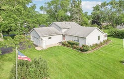 3004 Still Hill Drive, McHenry, IL 60050
