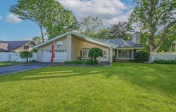 38 Glenmere Lane, Coram, NY 11727