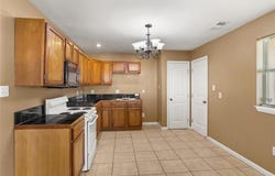 2109-11 OCTAVIA Drive, Chalmette, LA 70043