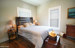 1605 S Joplin Avenue, Joplin, MO 64804