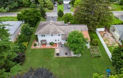 180 Farm Ln, Bound Brook Boro, NJ 08805-1414