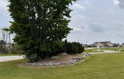 5 Ashley Lane, Hawk Point, MO 63349