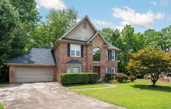 6700 W Point Drive, Hixson, TN 37343