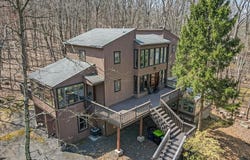 3206 Stonehenge Drive, East Stroudsburg, PA 18301