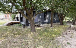 327 E 16th Street, Baxter Springs, KS 66713