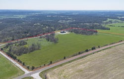 1798 E 328th Road, Bolivar, MO 65613