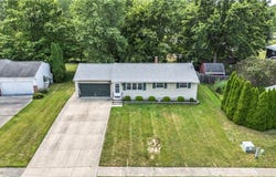 708 Charlotte Drive, Brunswick, OH 44212