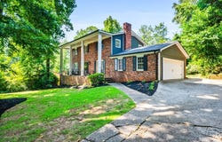 285 Jade Cove Drive, Roswell, GA 30075
