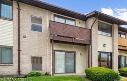 7362 Manor Circle, Westland, MI 48185