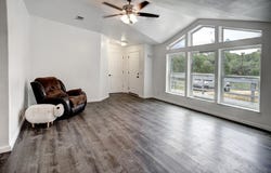 127 Serenity Dr, Bastrop, TX 78602