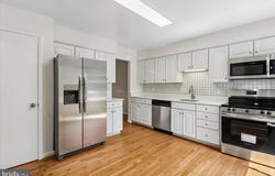12234 GREENLEAF AVE, POTOMAC, MD 20854