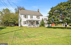 537 ARNEYTOWN-CHESTERFIELD Road, CHESTERFIELD, NJ 08515