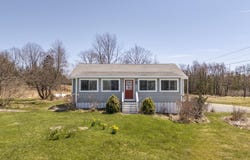 629 Fern Avenue, Long Island, ME 04050