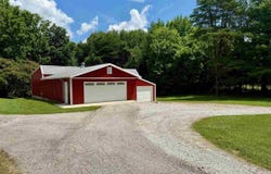 2141 Valhalla LN, Sullivan, IN 47882