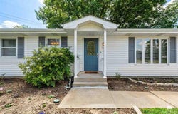 1917 Morning Glory Drive, Manhattan, KS 66502
