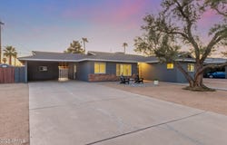 8912 N 17TH Avenue, Phoenix, AZ 85021