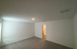 121 Spotbill Ct, Uhland, TX 78640