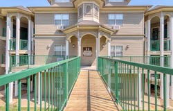 813 Holiday Ridge, Branson, MO 65616